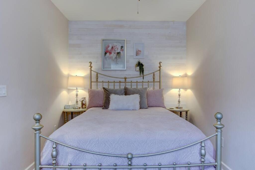 Spring Bungalow - A Cozy Getaway In Downtown Hot Springs! Dış mekan fotoğraf